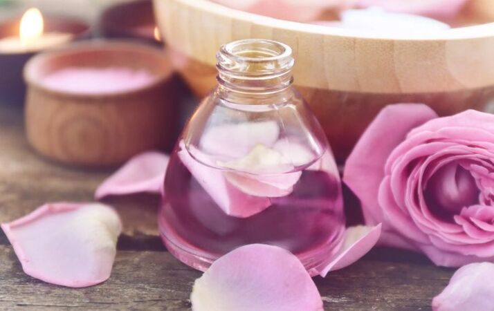 Lotion of flower petals
